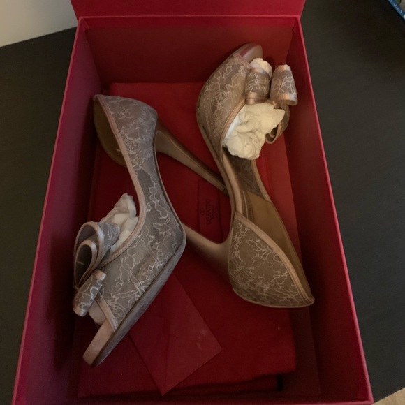 Valentino D’Orsay heels - Picture 8 of 8